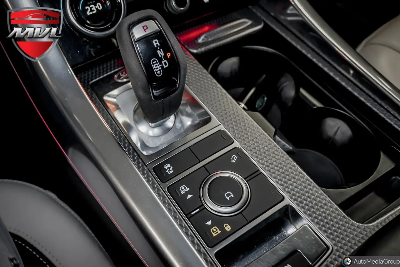 Land Rover Range Rover Sport - Image 25