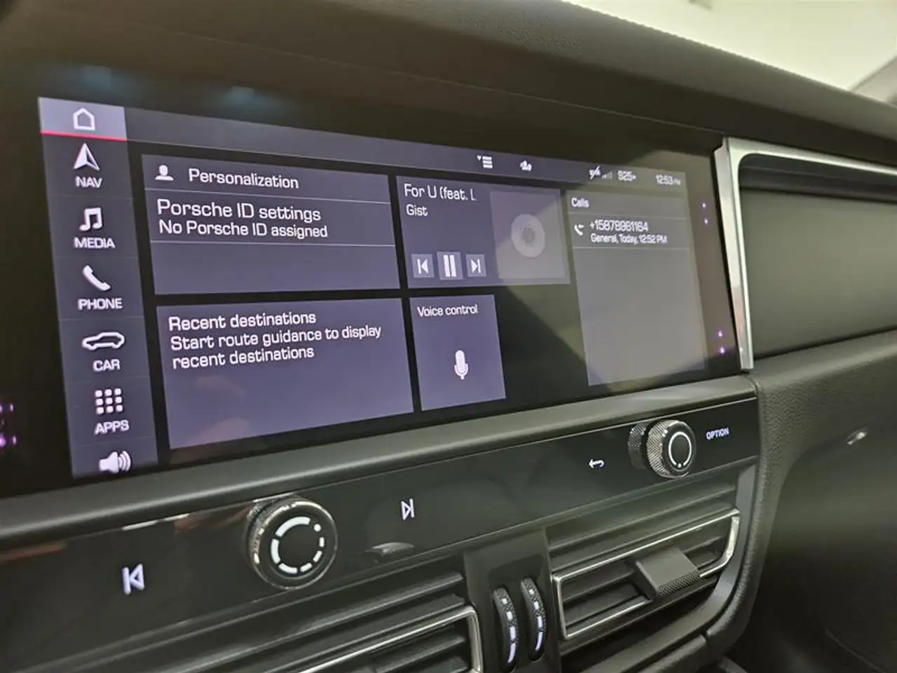 Porsche Macan - Image 16