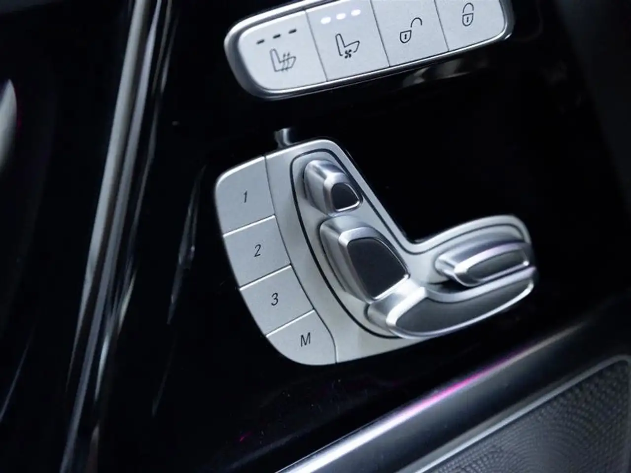 Mercedes-Benz G-Class - Image 29