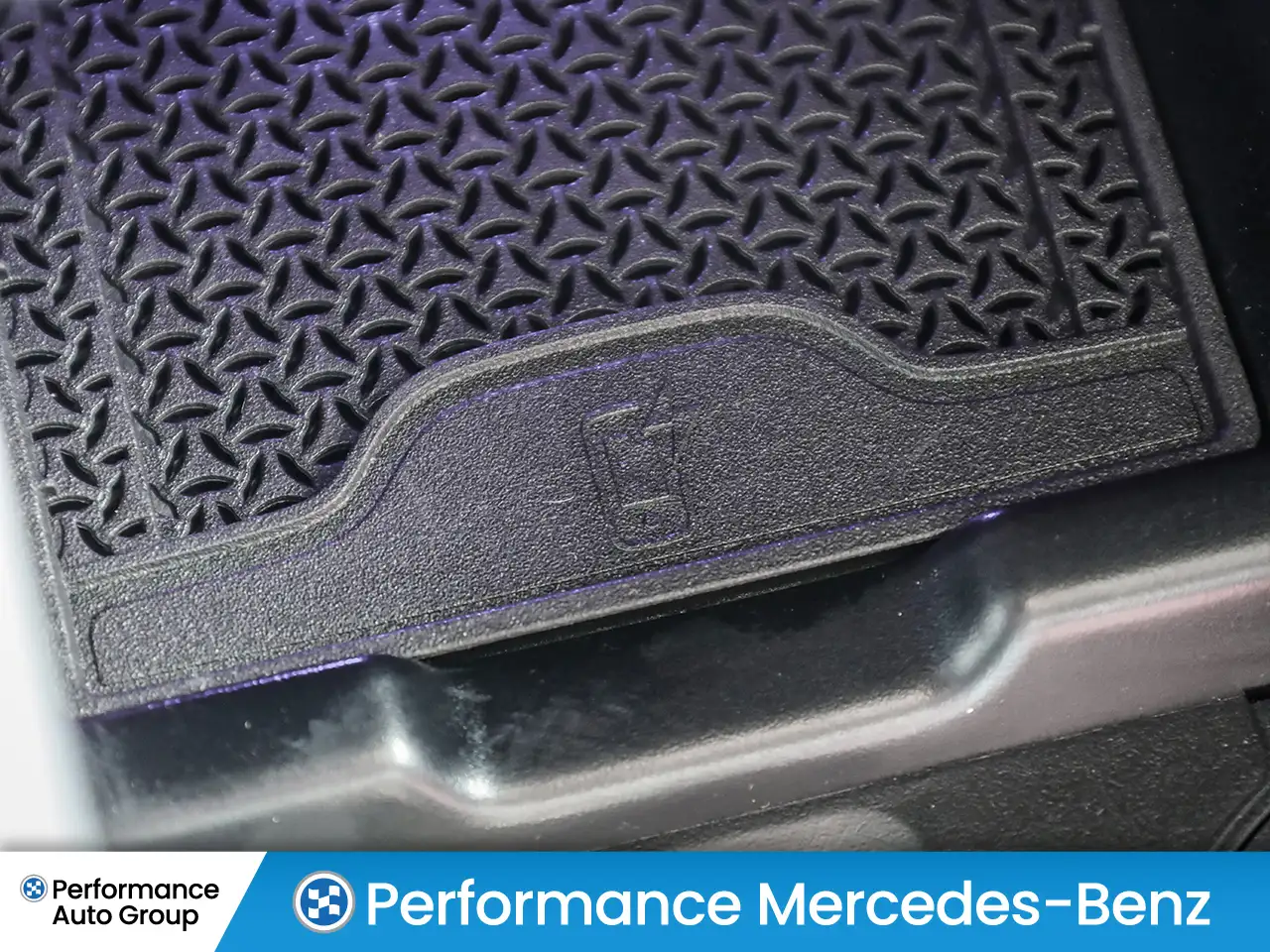 Mercedes-Benz GLC - Image 29