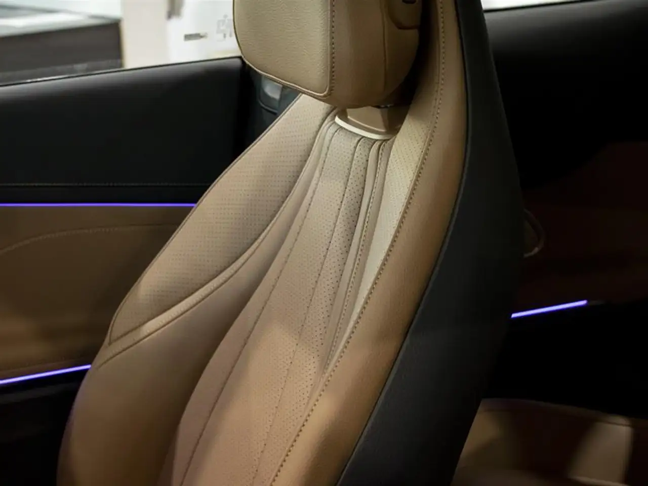 Mercedes-Benz CLE - Image 15