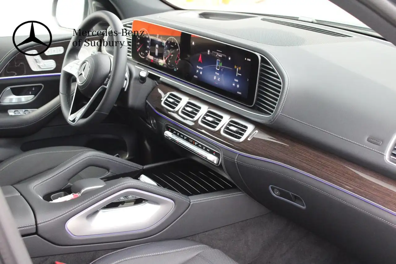 Mercedes-Benz GLE - Image 21