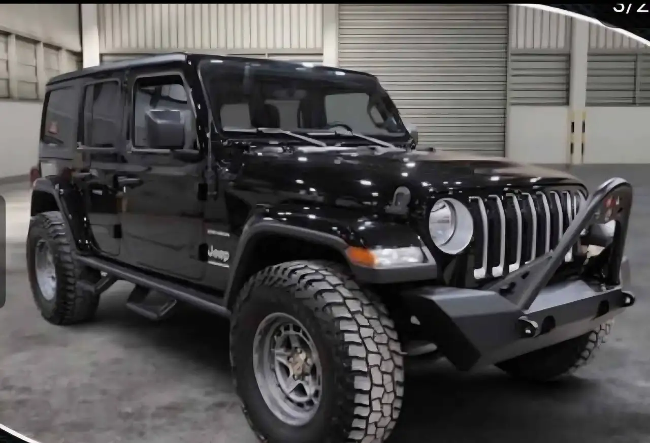 Jeep Wrangler - Image 2