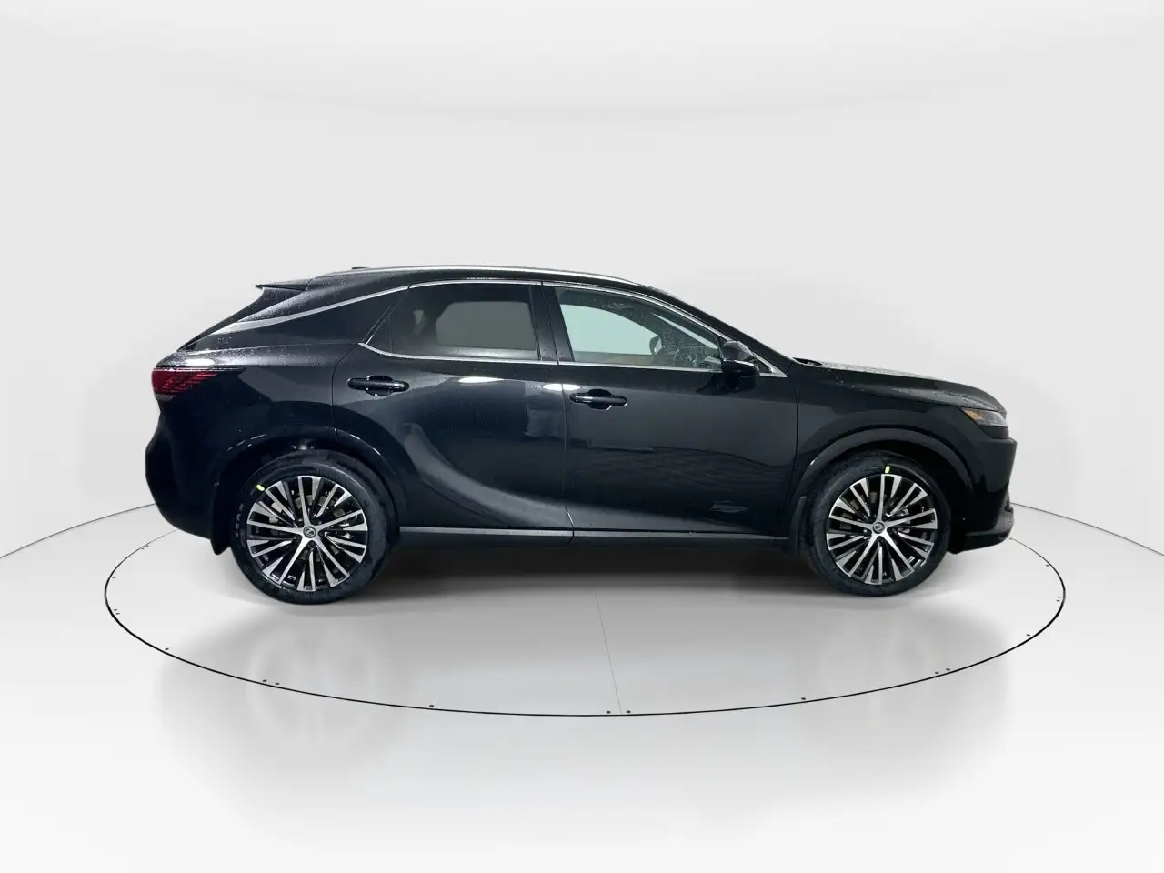 Lexus RX - Image 8