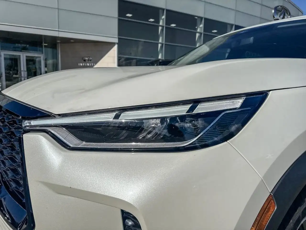 Infiniti QX60 - Image 8