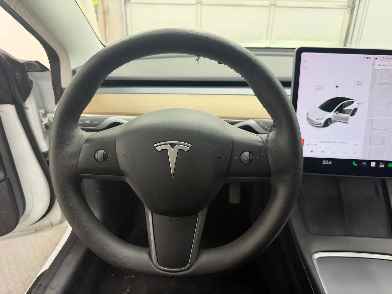 Tesla Model 3 - Image 18