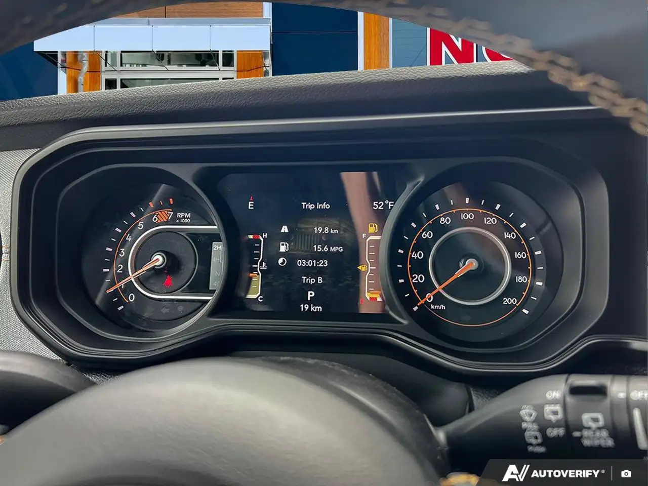 Jeep Wrangler - Image 14