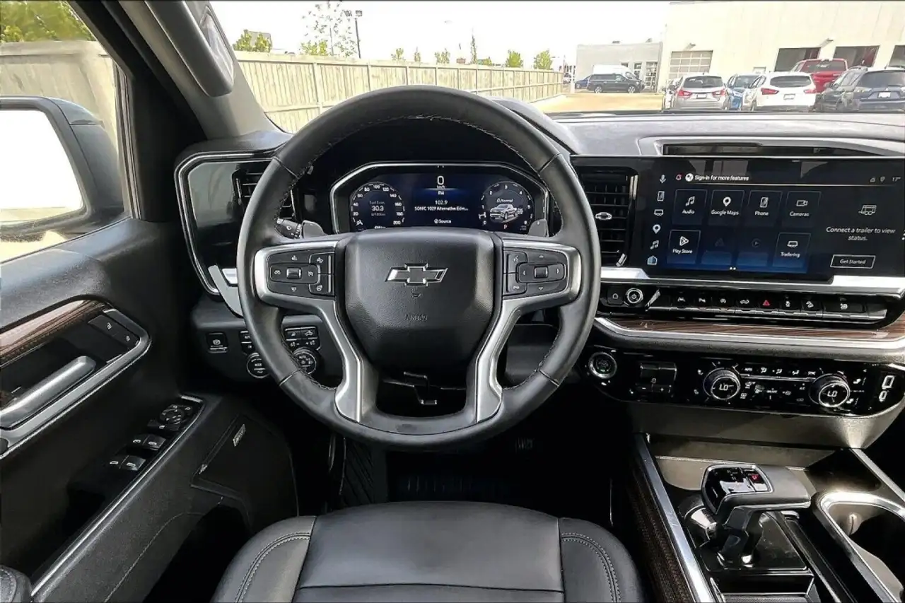 Chevrolet Silverado 1500 - Image 5
