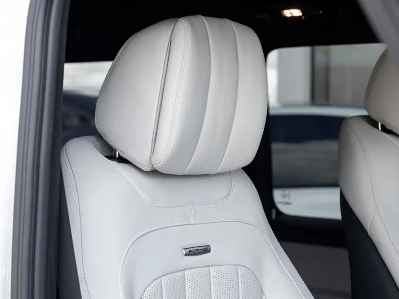 Mercedes-Benz G-Class - Image 43