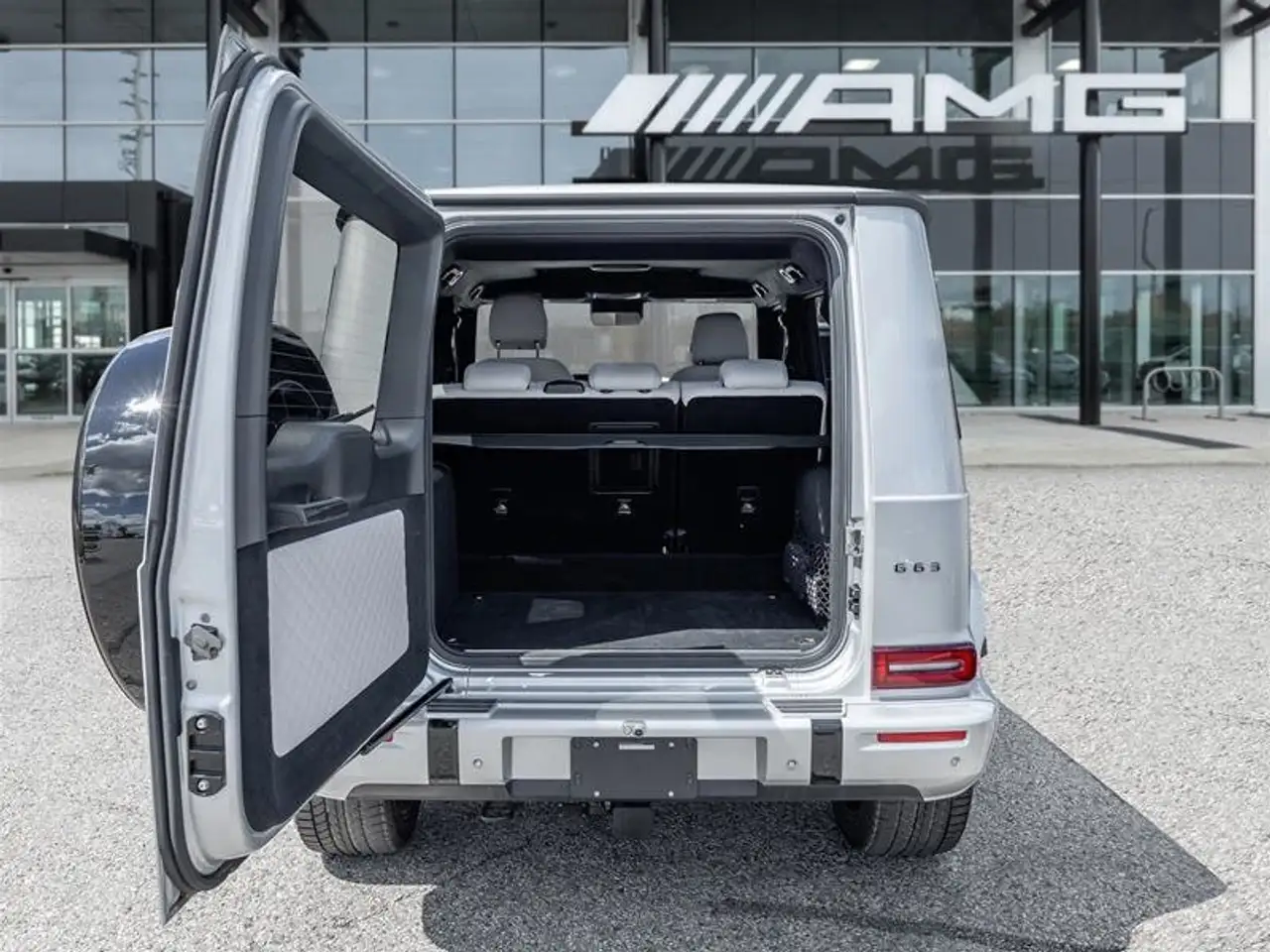 Mercedes-Benz G-Class - Image 17