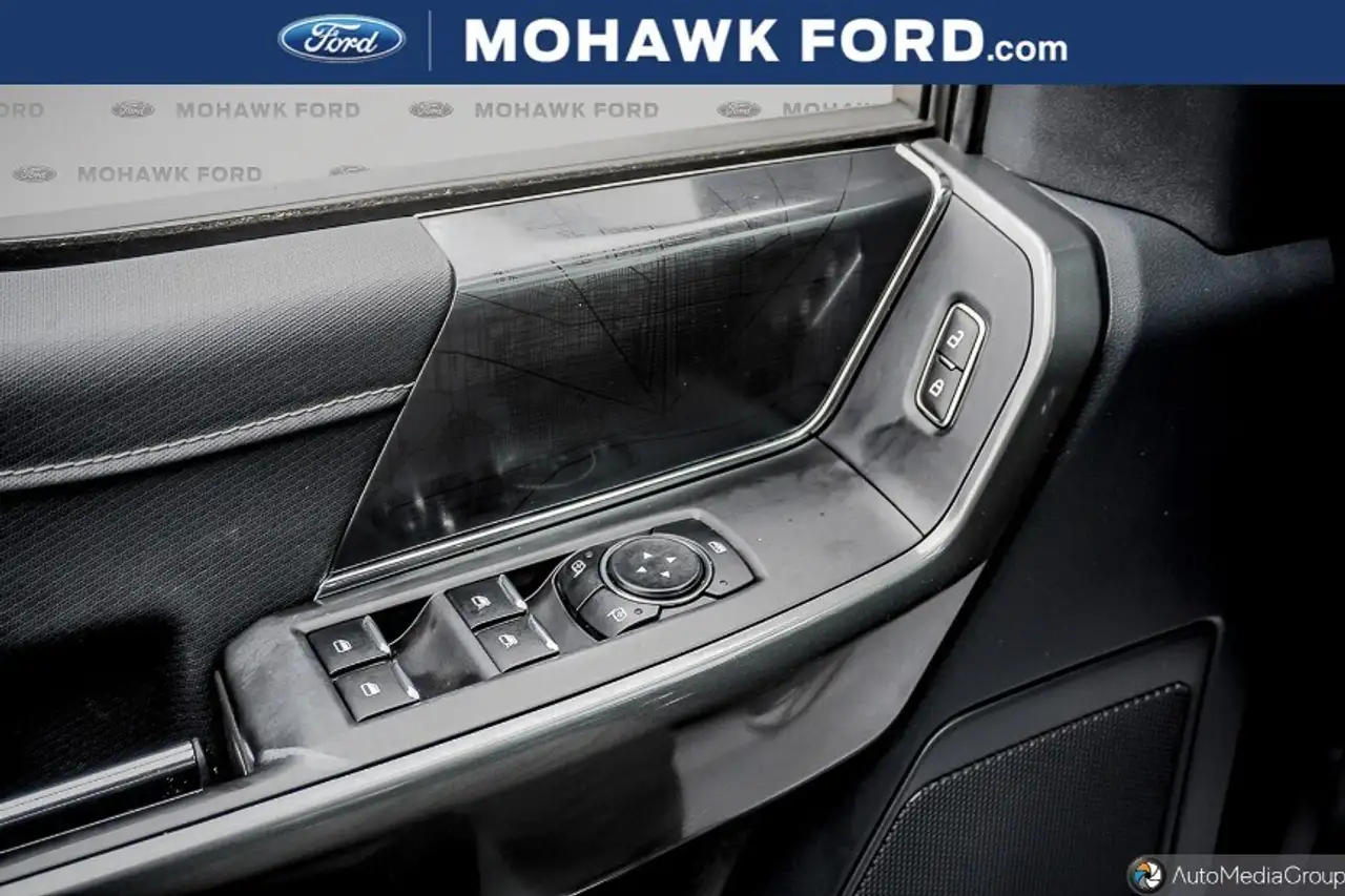 Ford F-150 - Image 17