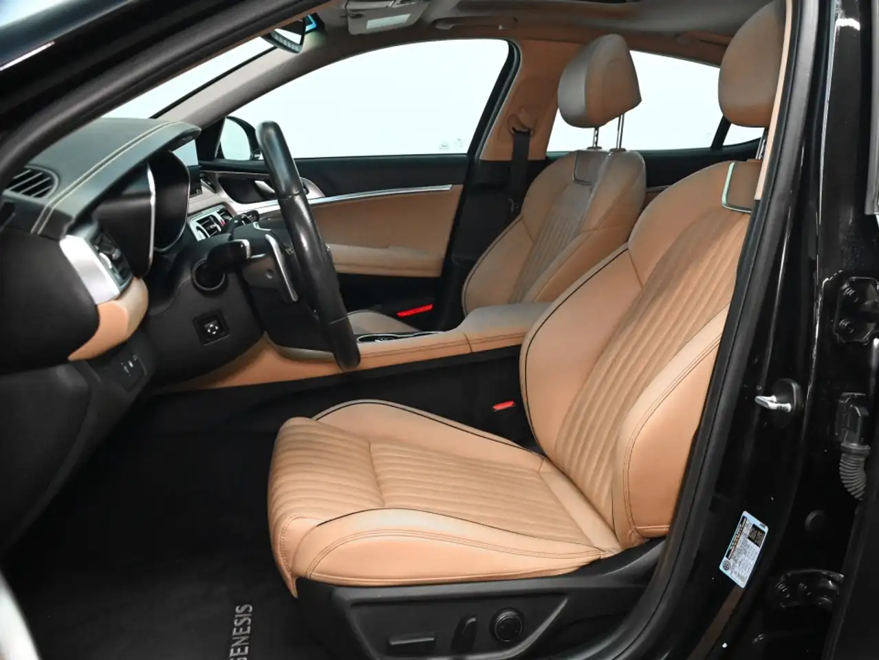 Genesis G70 - Image 9