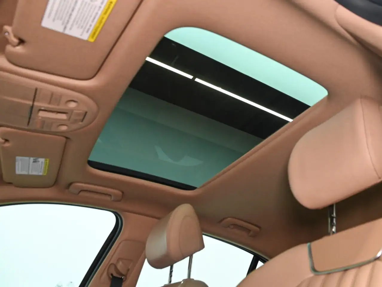 Genesis G70 - Image 11