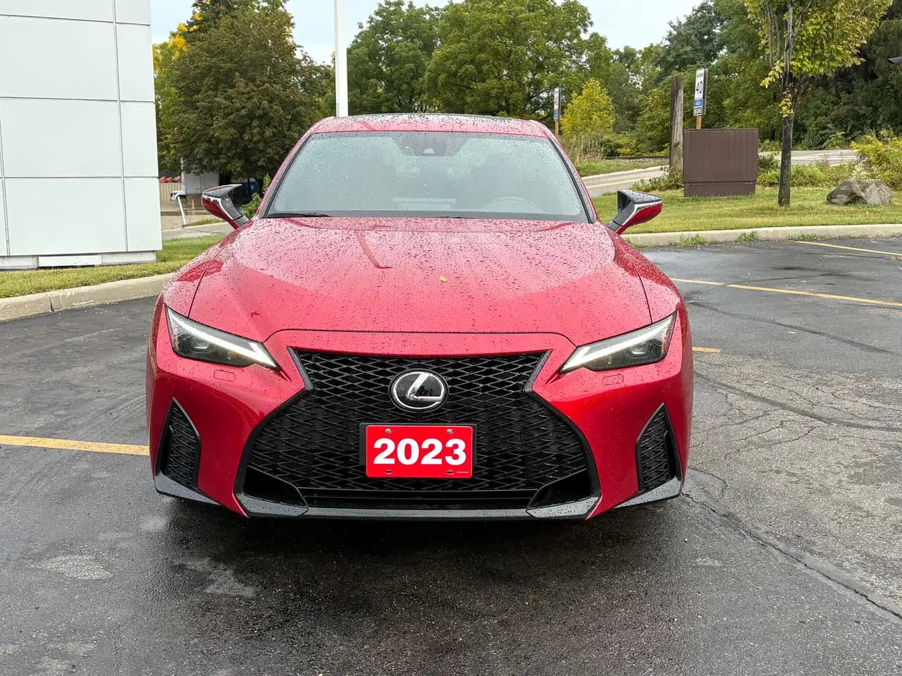 Lexus IS - Image 2