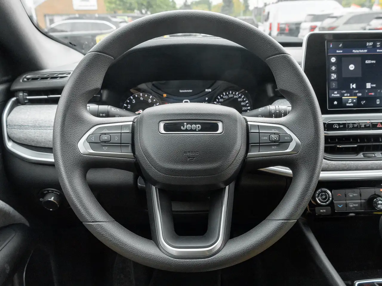 Jeep Compass - Image 8