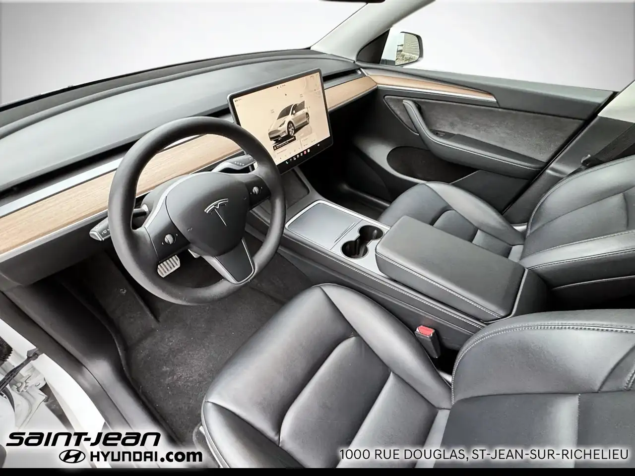 Tesla Model Y - Image 2