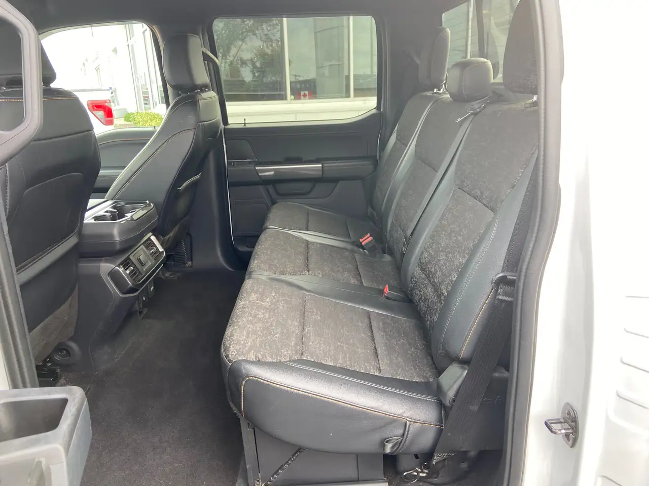 Ford F-150 - Image 31