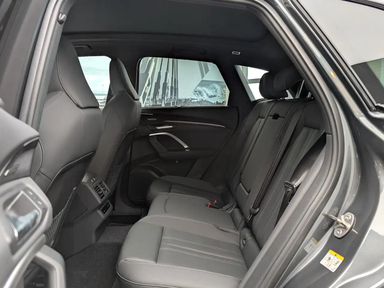 Audi Q5 - Image 6