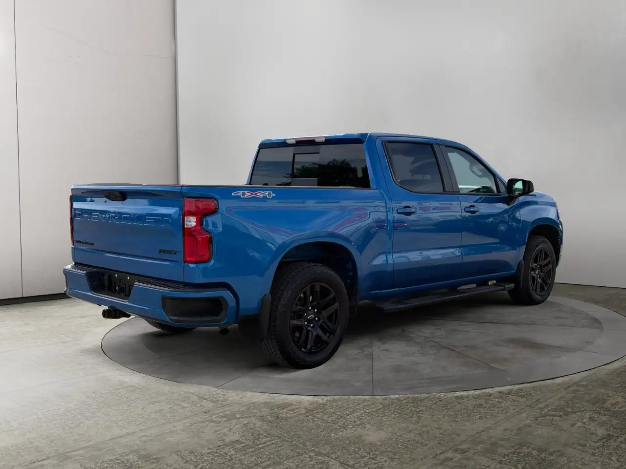 Chevrolet Silverado 1500 - Image 6