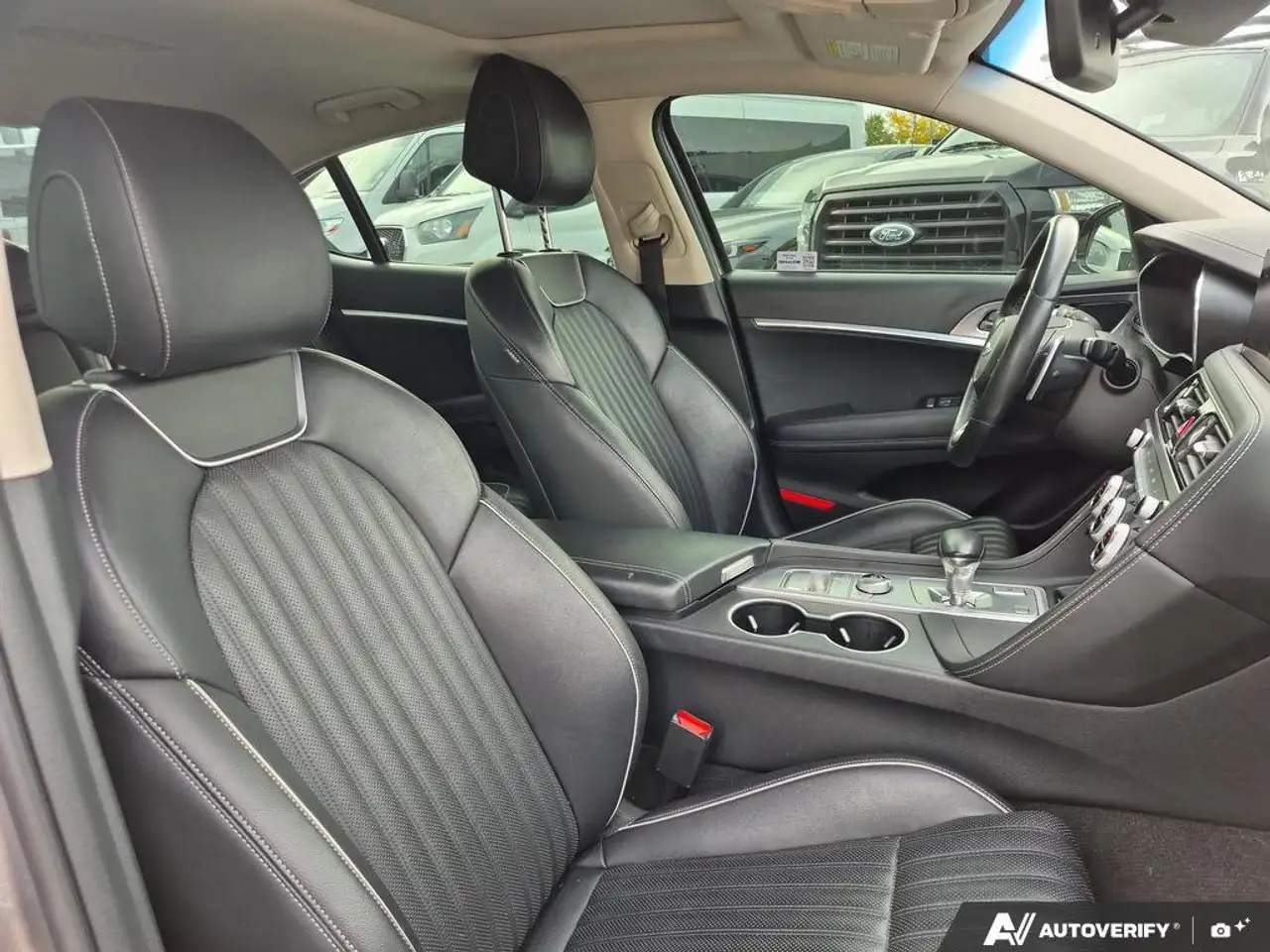 Genesis G70 - Image 20