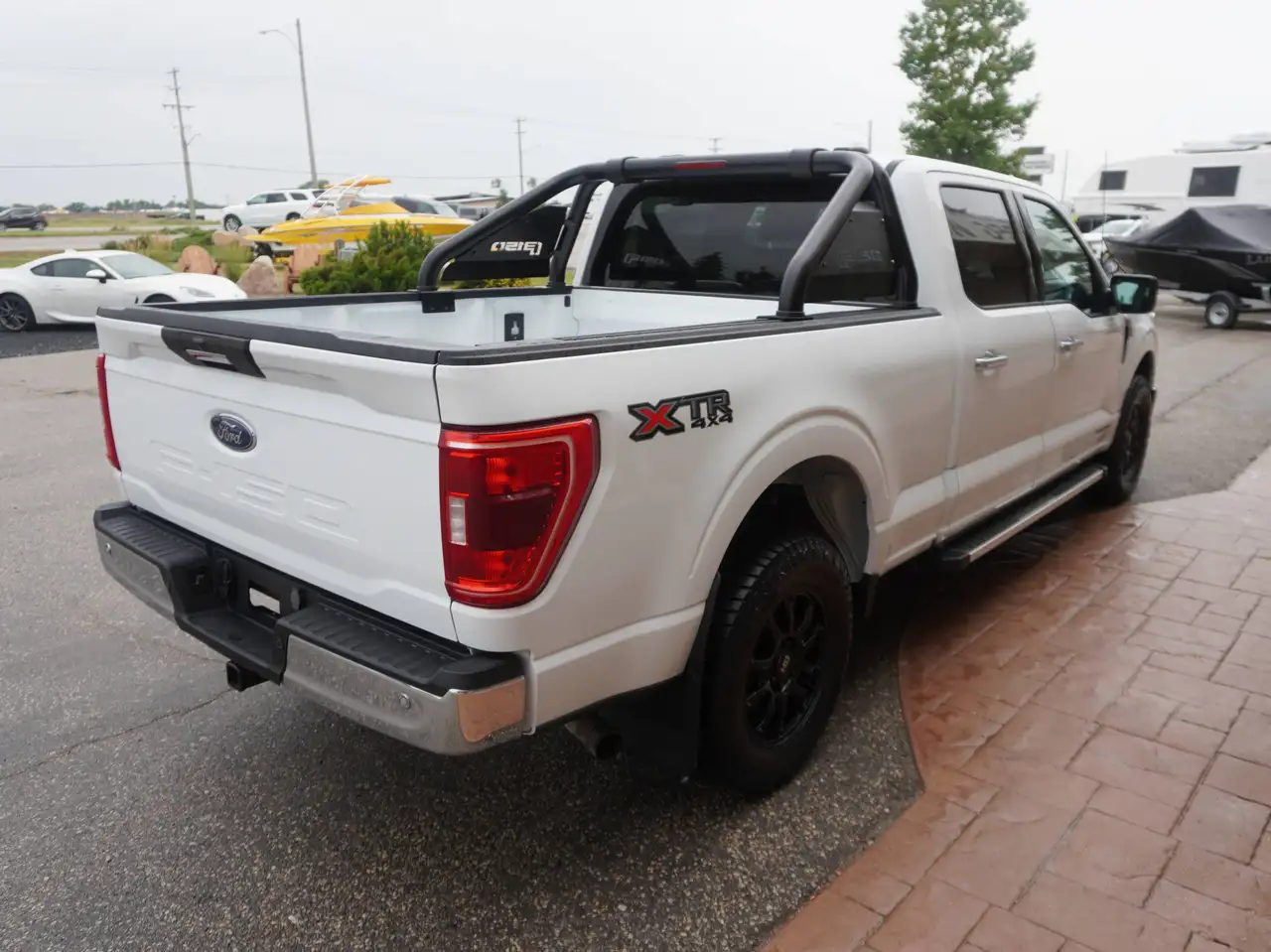 Ford F-150 - Image 9