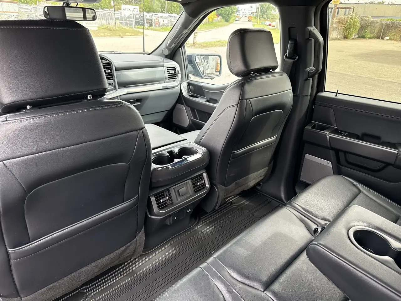 Ford F-150 - Image 39