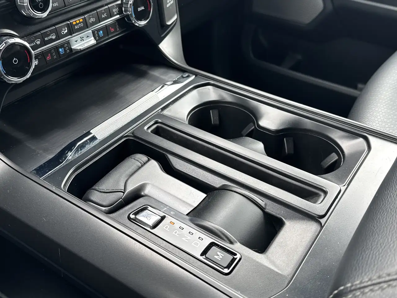 Ford F-150 - Image 28