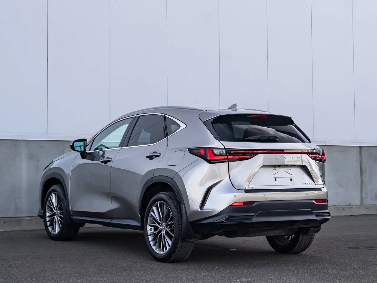 Lexus NX - Image 8