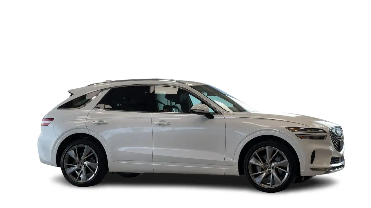 Genesis GV70 - Image 17