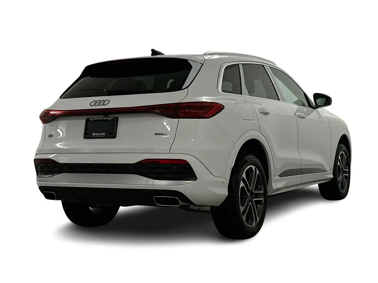 Audi Q5 - Image 13