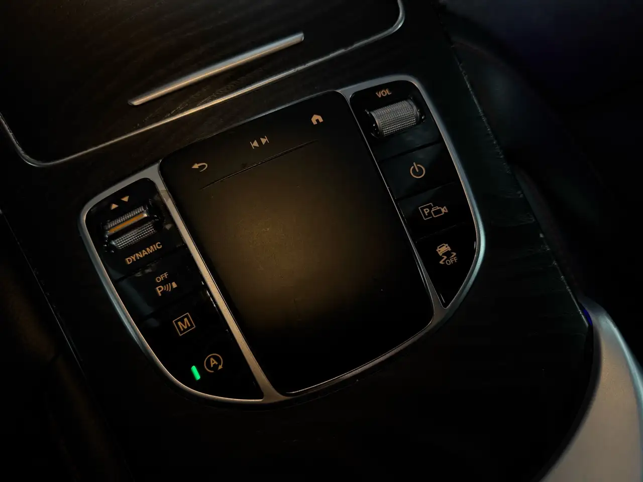 Mercedes-Benz GLC - Image 15