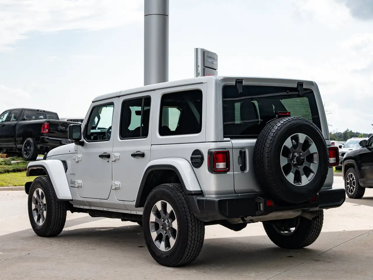 Jeep Wrangler - Image 6
