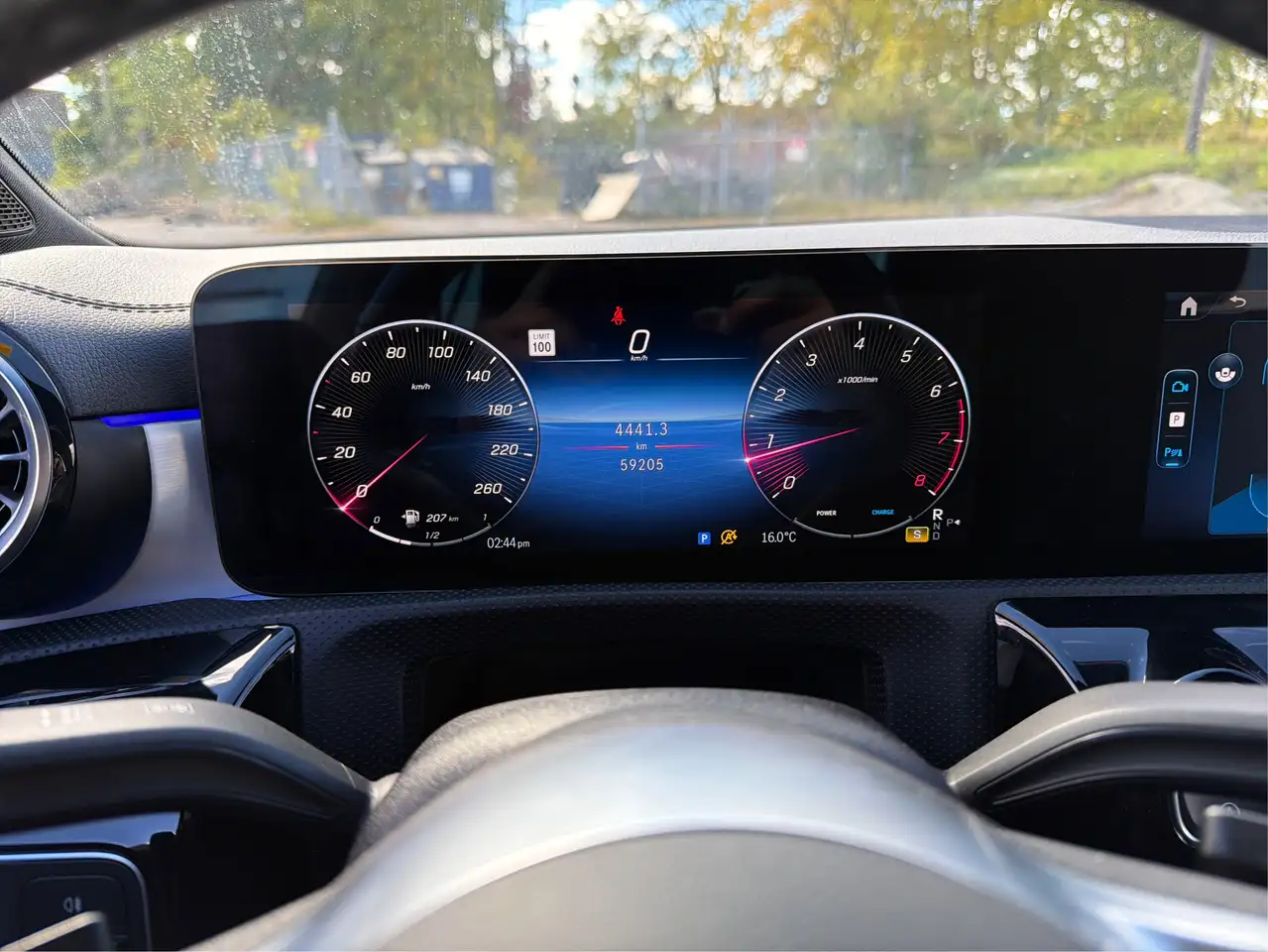Mercedes-Benz CLA - Image 17