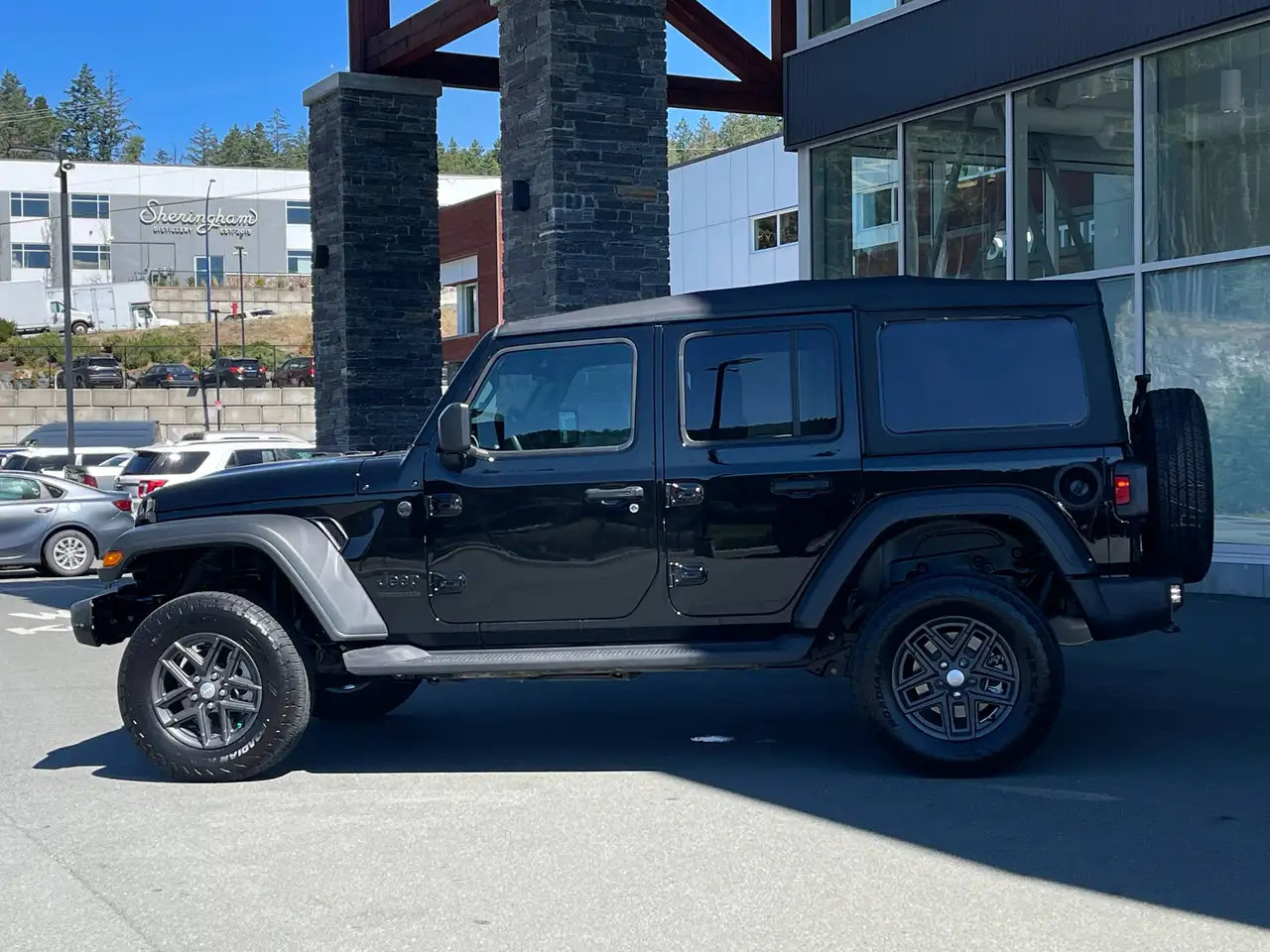 Jeep Wrangler - Image 9