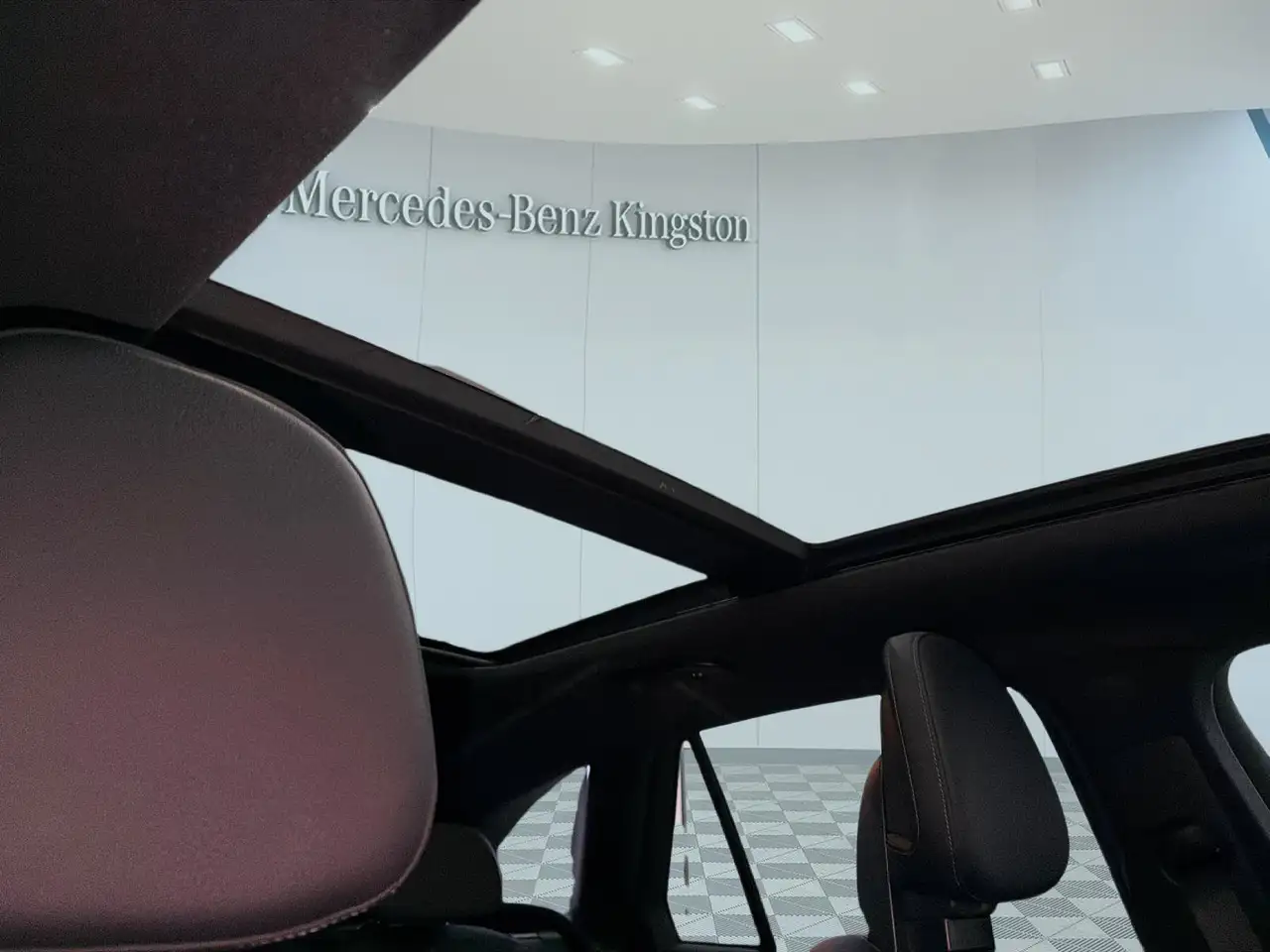 Mercedes-Benz GLC - Image 34