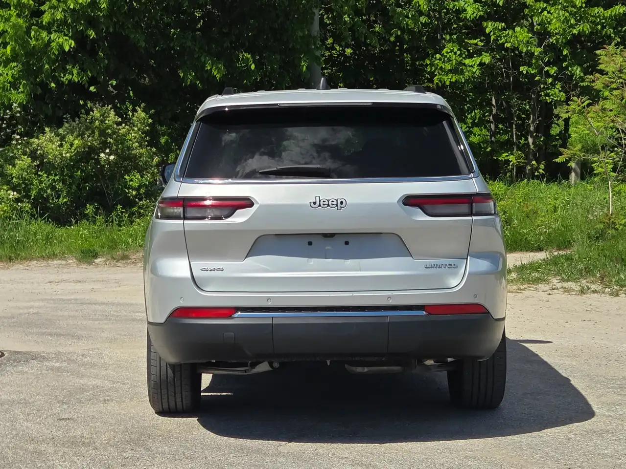 Jeep Grand Cherokee - Image 8