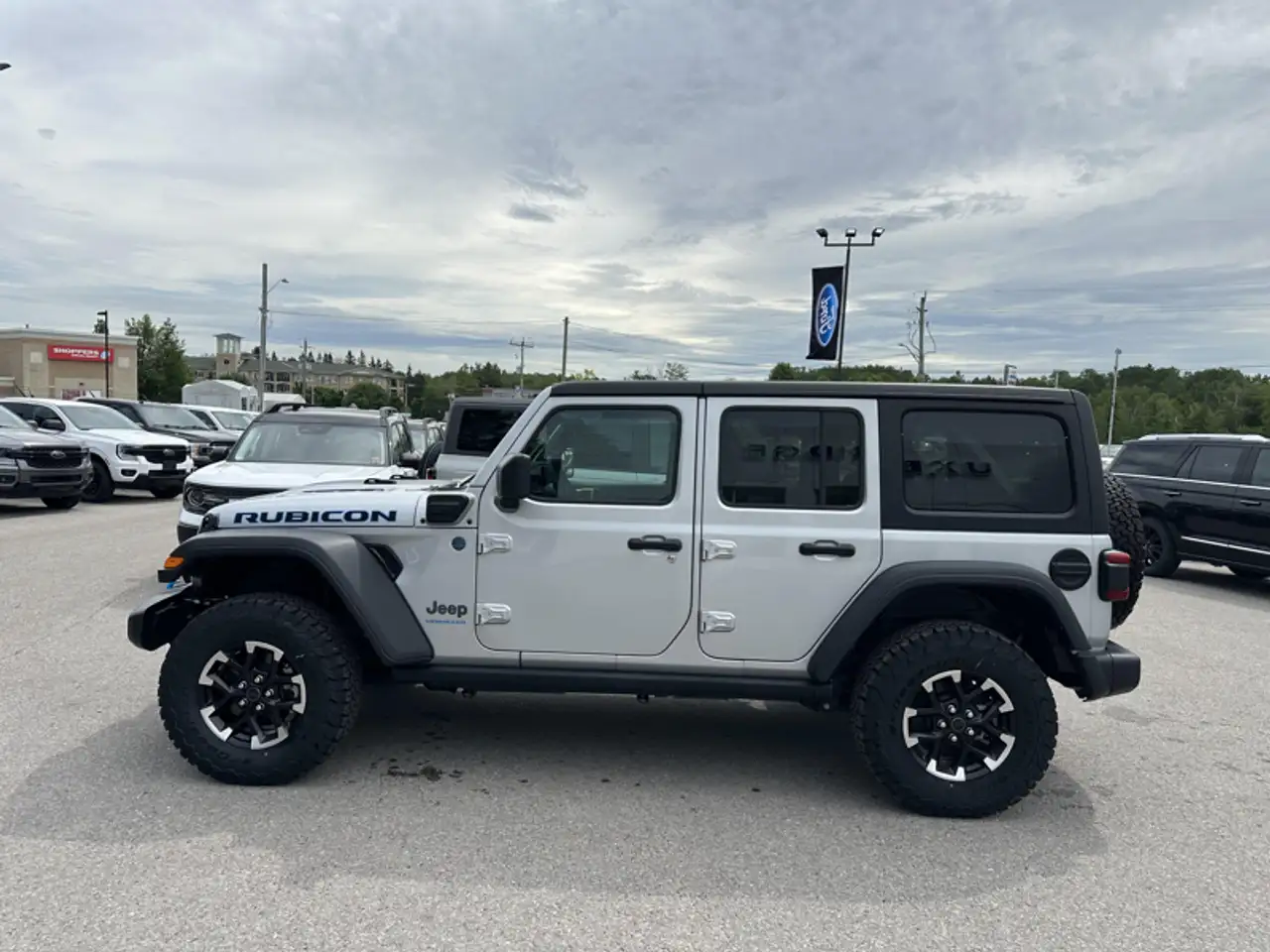 Jeep Wrangler - Image 8