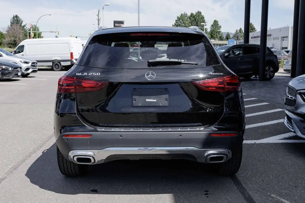 Mercedes-Benz GLA - Image 4