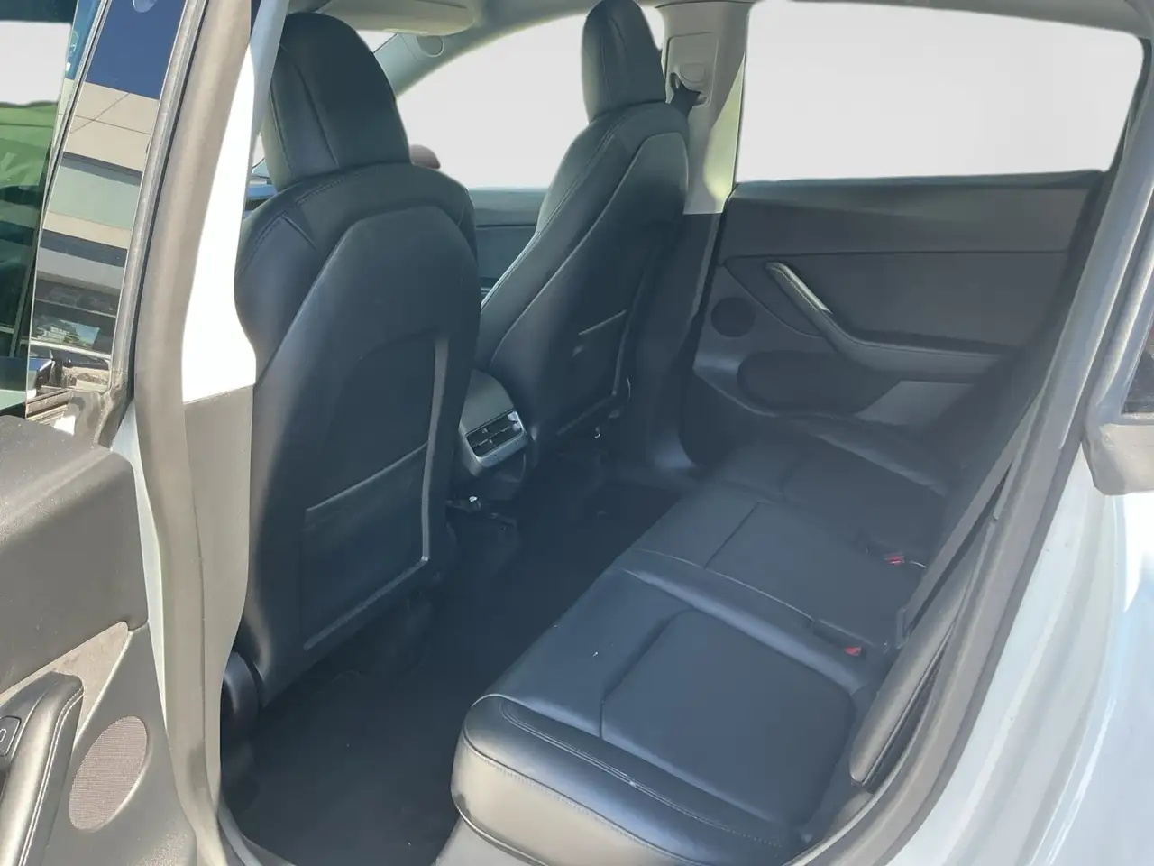 Tesla Model Y - Image 20