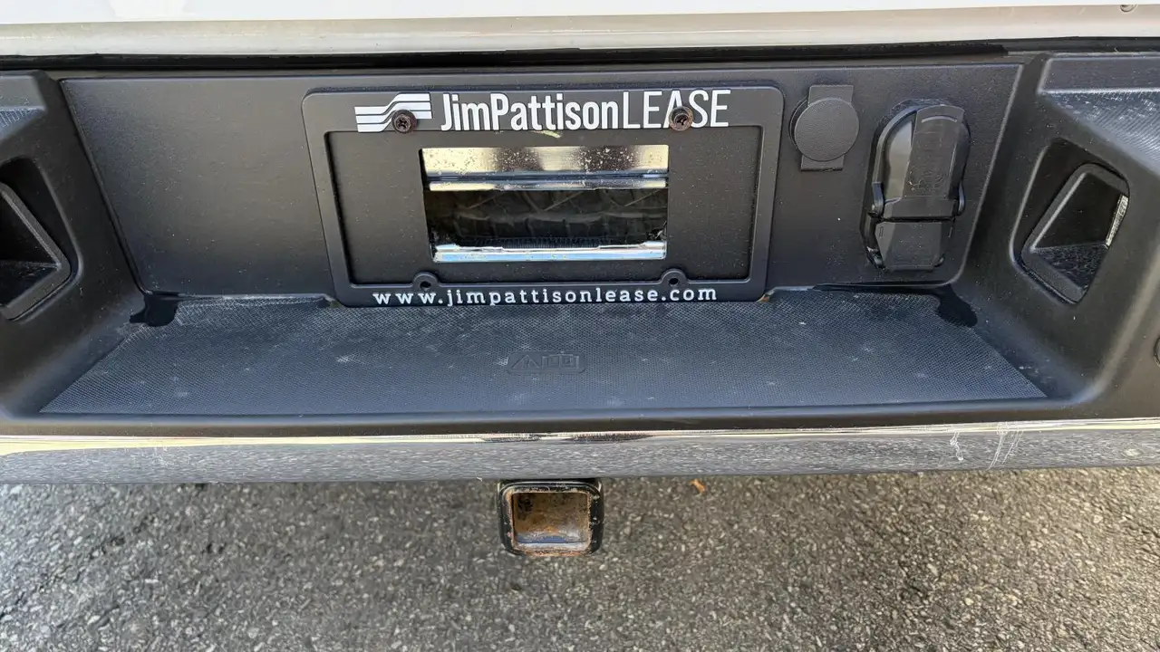 Ford F-150 - Image 8