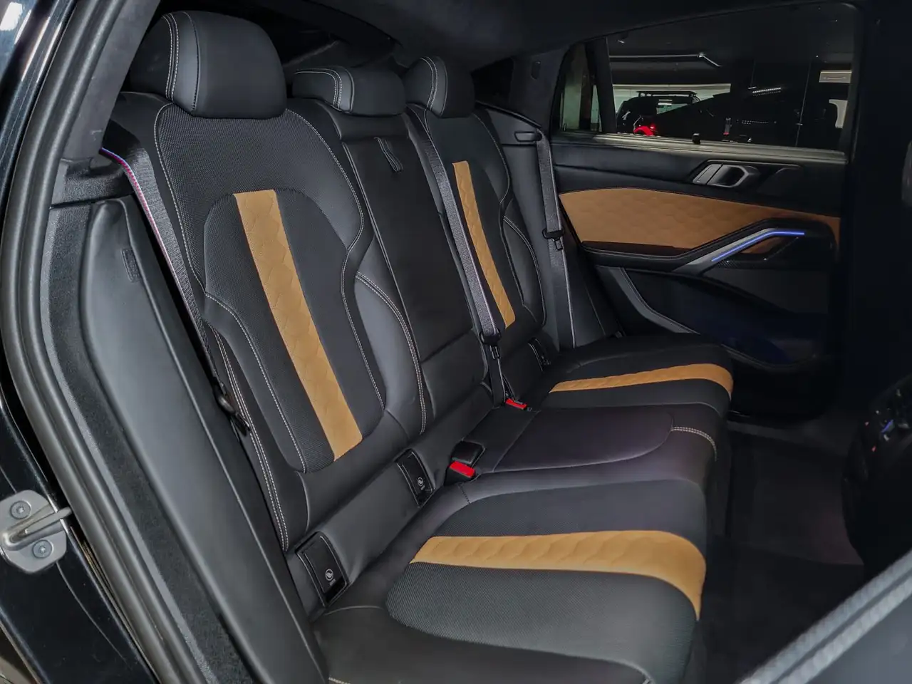 BMW X6 M - Image 21
