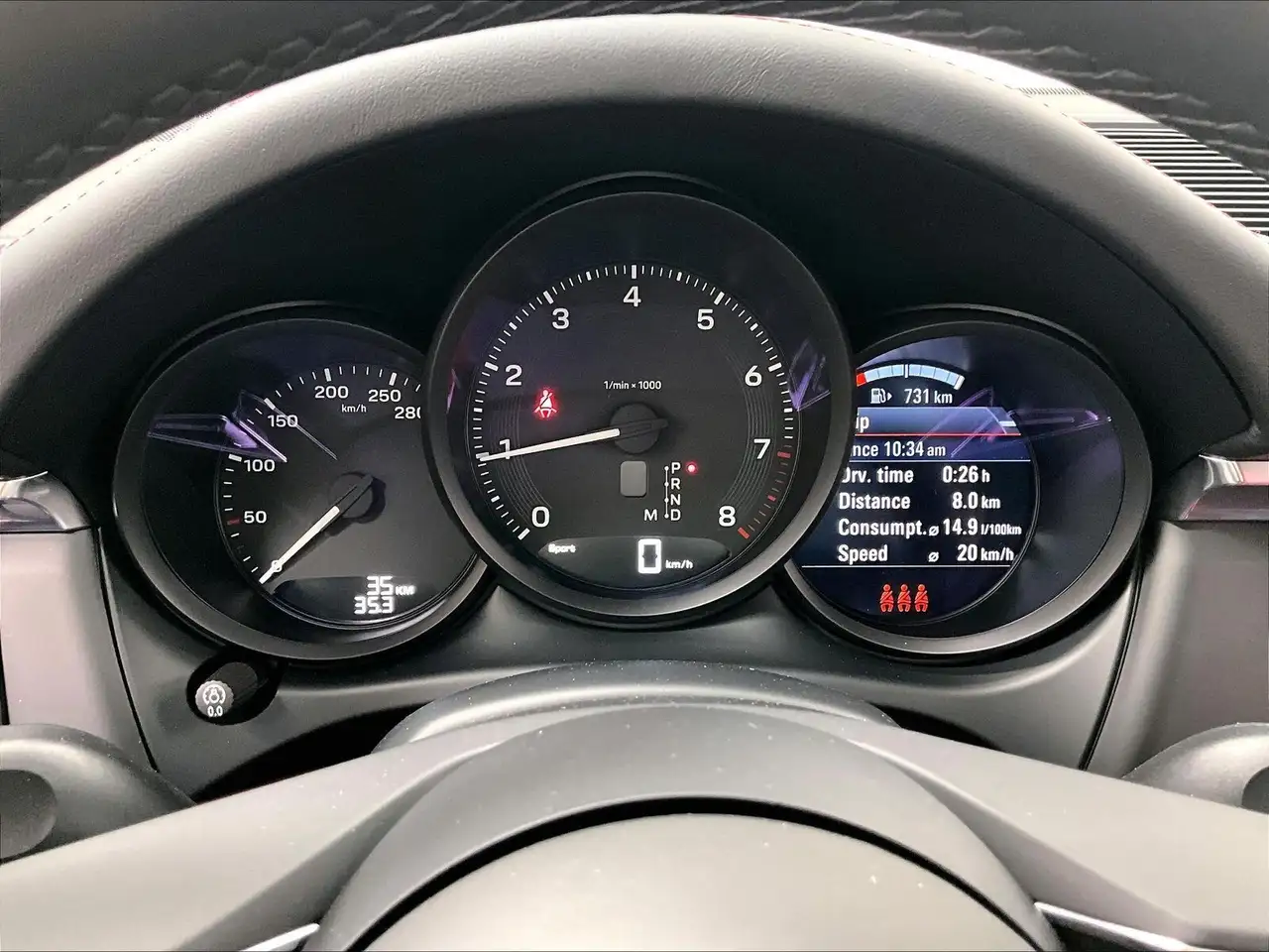 Porsche Macan - Image 20