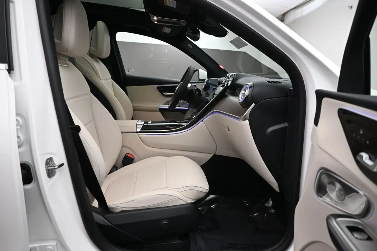 Mercedes-Benz GLC - Image 33