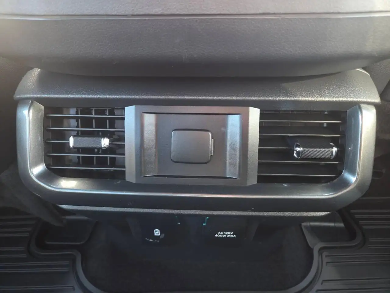 Ford F-150 - Image 12
