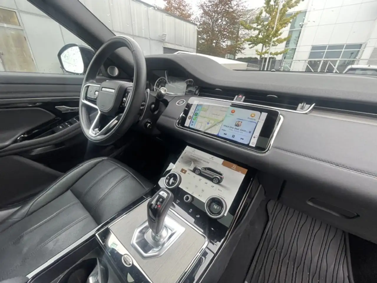 Land Rover Range Rover Evoque - Image 23