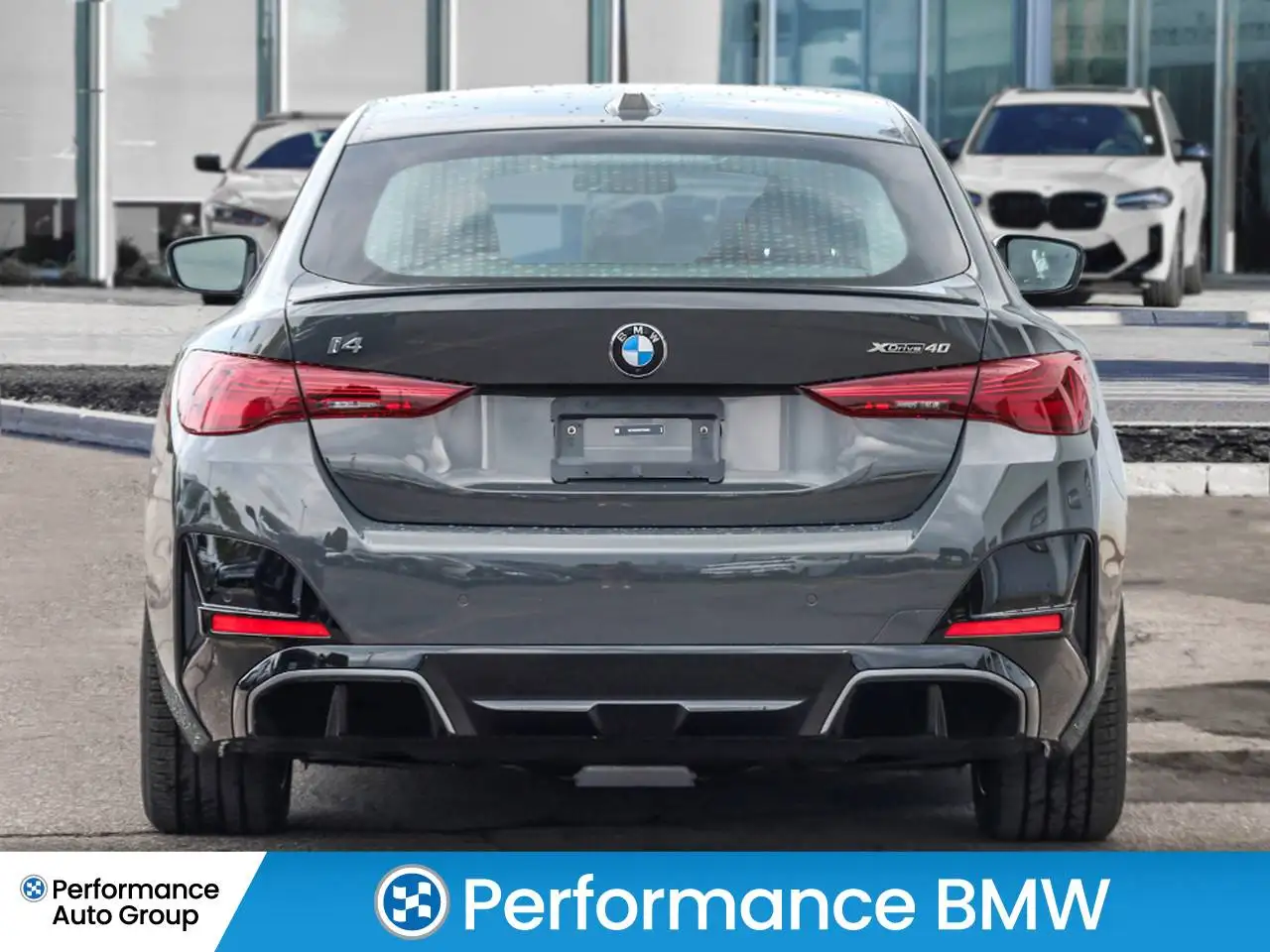 BMW i4 - Image 5