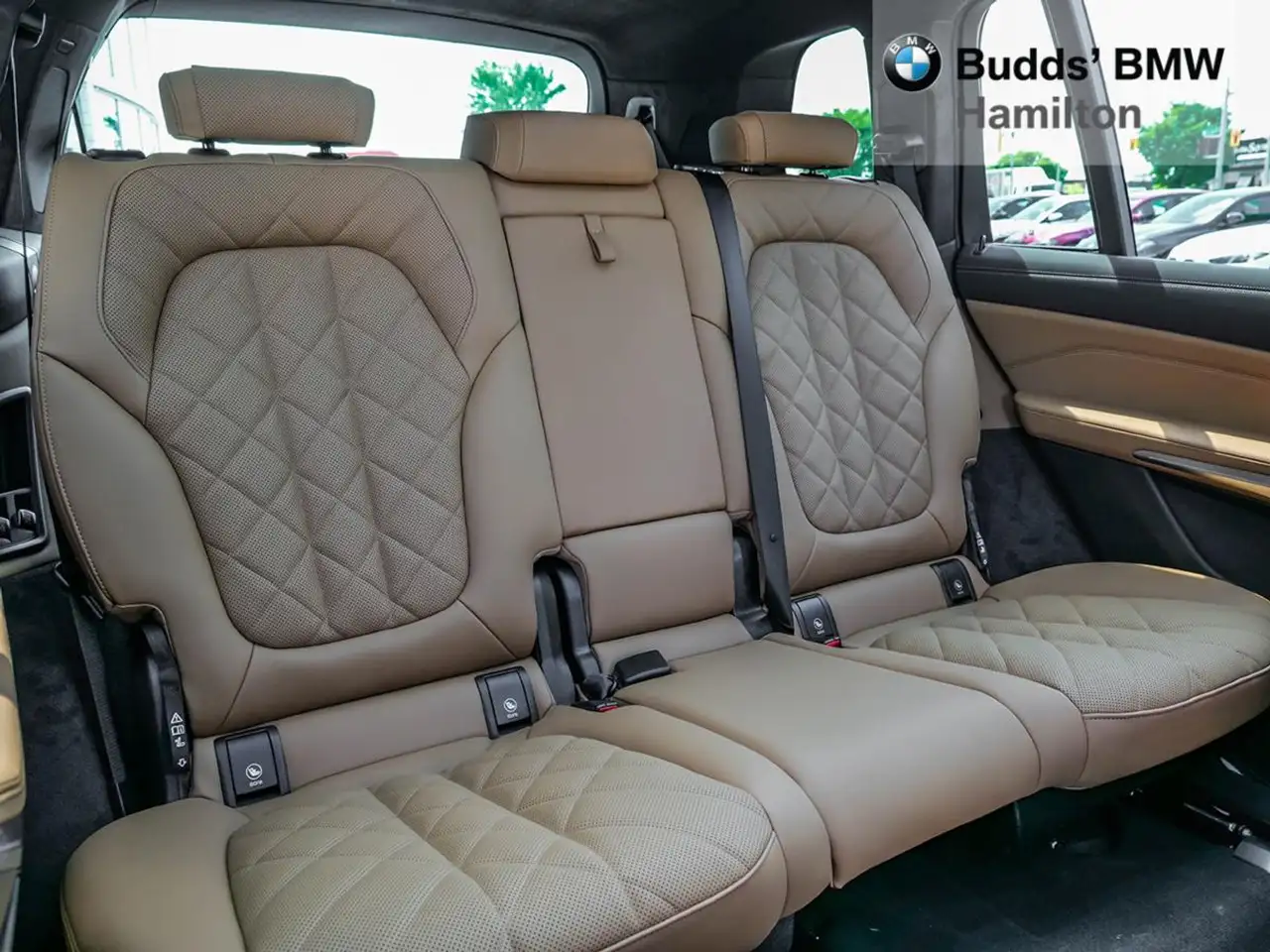 BMW X7 - Image 15