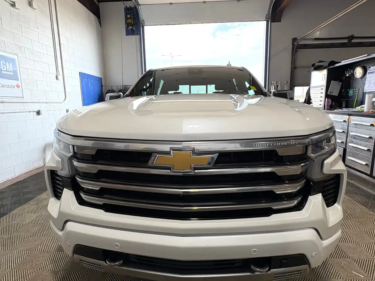 Chevrolet Silverado 1500 - Image 5