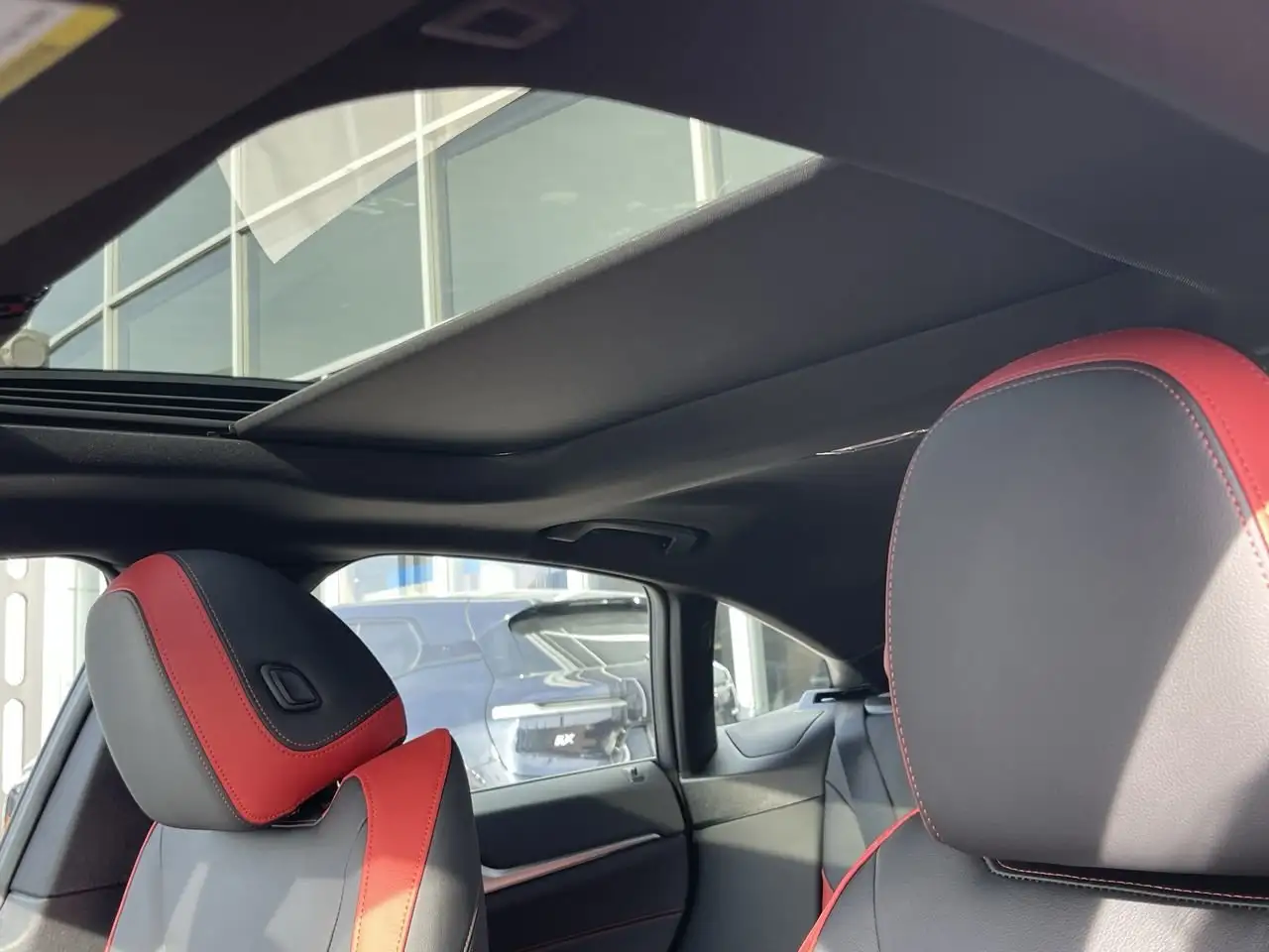 BMW 4 Series - Image 30
