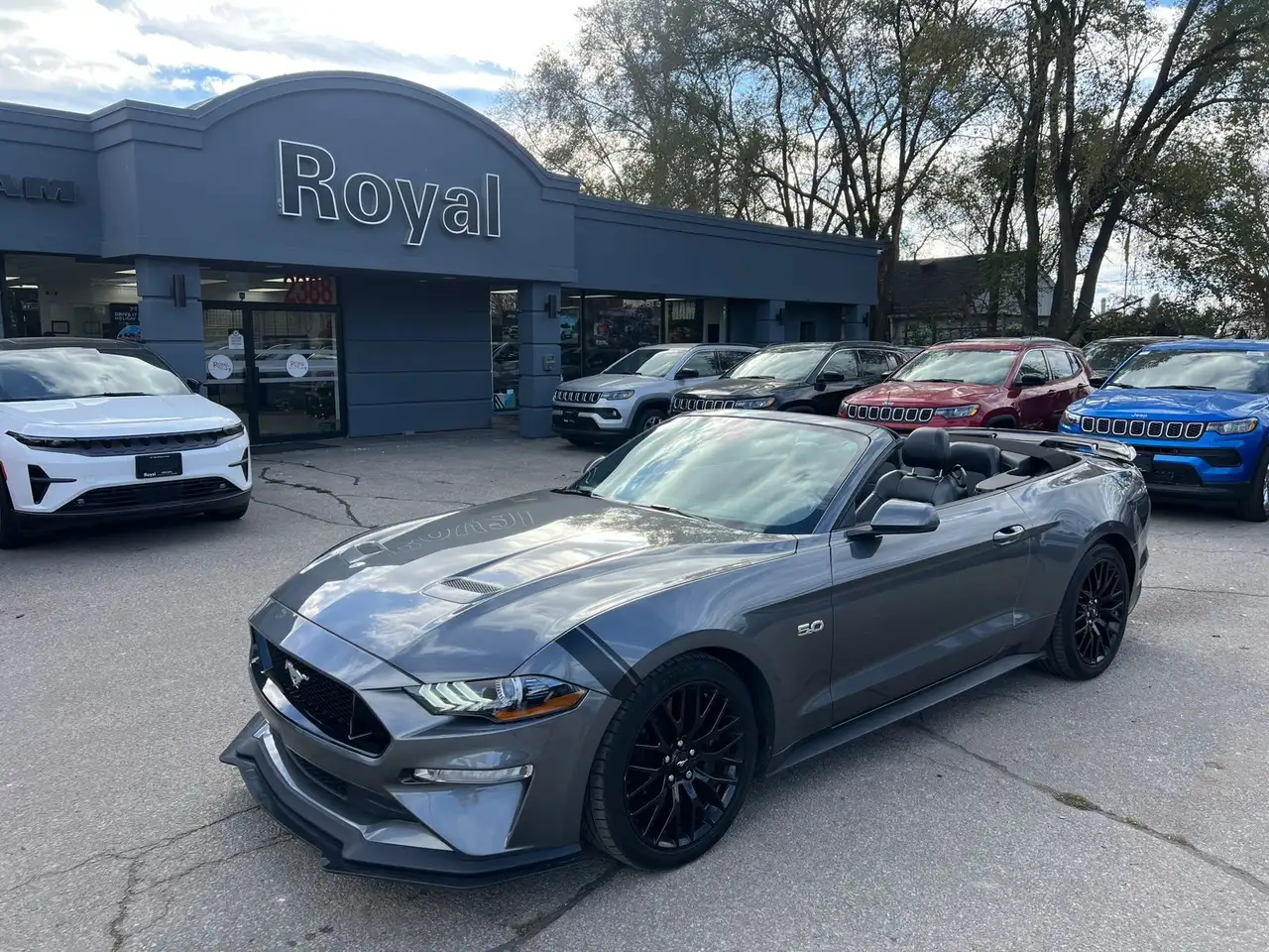 Ford Mustang - Image 1